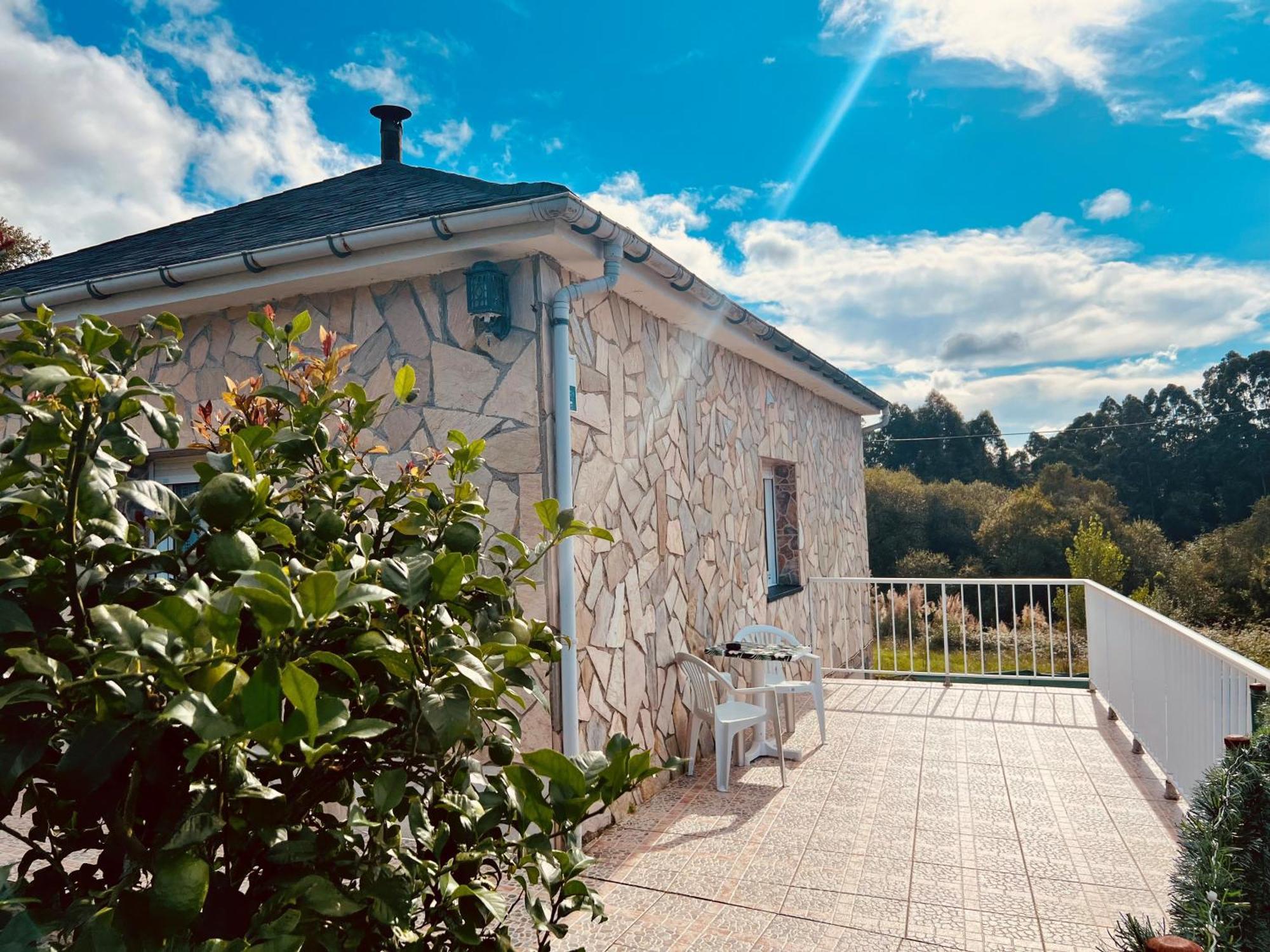 La Finca De Los Pisones Gijon Exterior photo